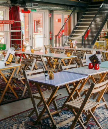 Vis à Vis / De Rode Haring